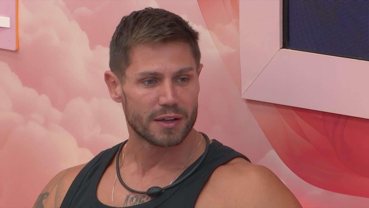 BBB 26: Jonas e Gabriela reagem à volta de Breno no reality