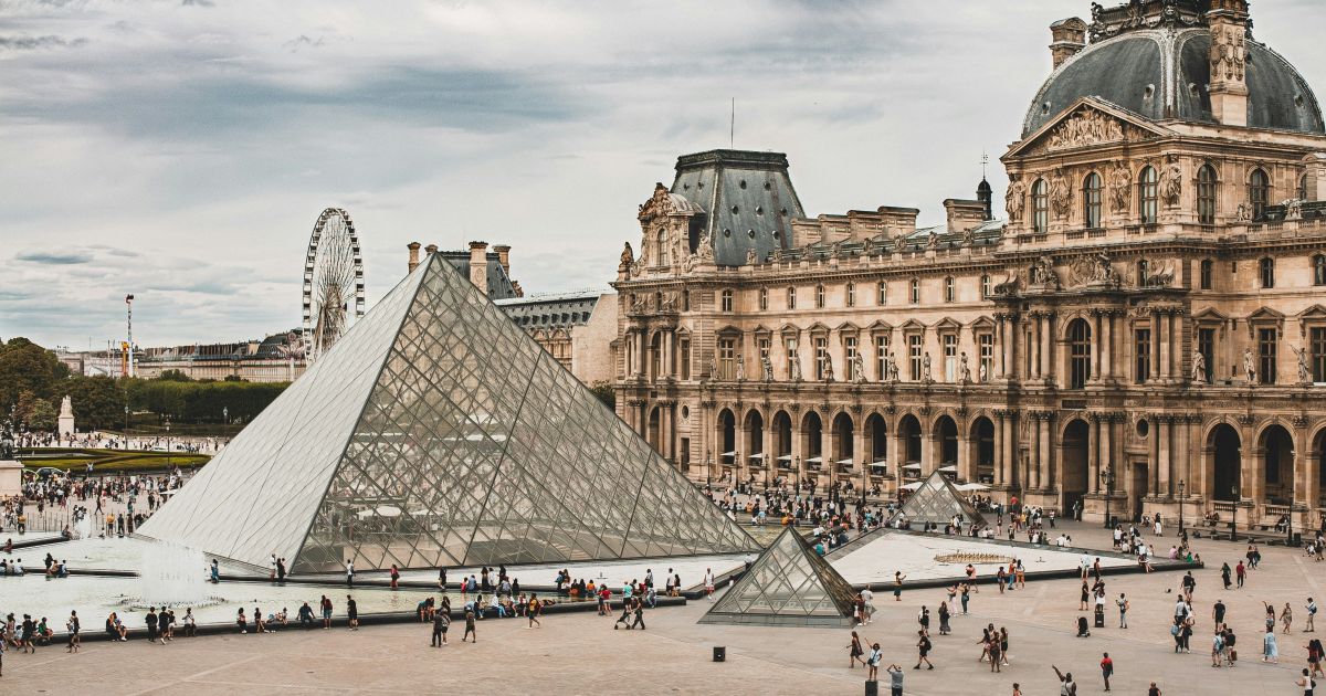 Louvre terá nova entrada e sala exclusiva para a Mona Lisa